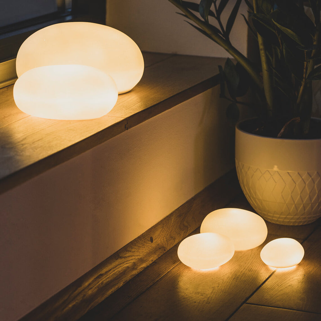 Rader LED light pebble Set of 3pcs 8x4cm-11x6cm LR44