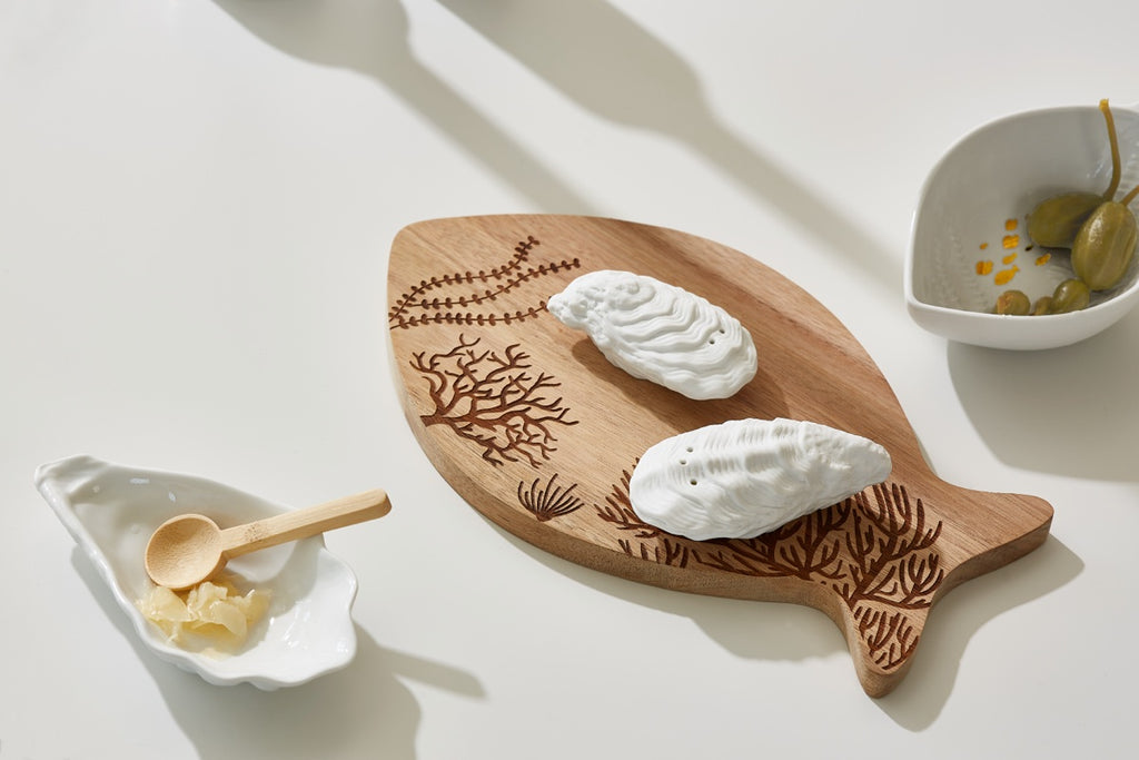 UWW oyster bowl and spoon 13.5x8x2.5cm