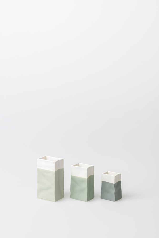 Rader Vase mini porcelain bag green set of 3 — Räder