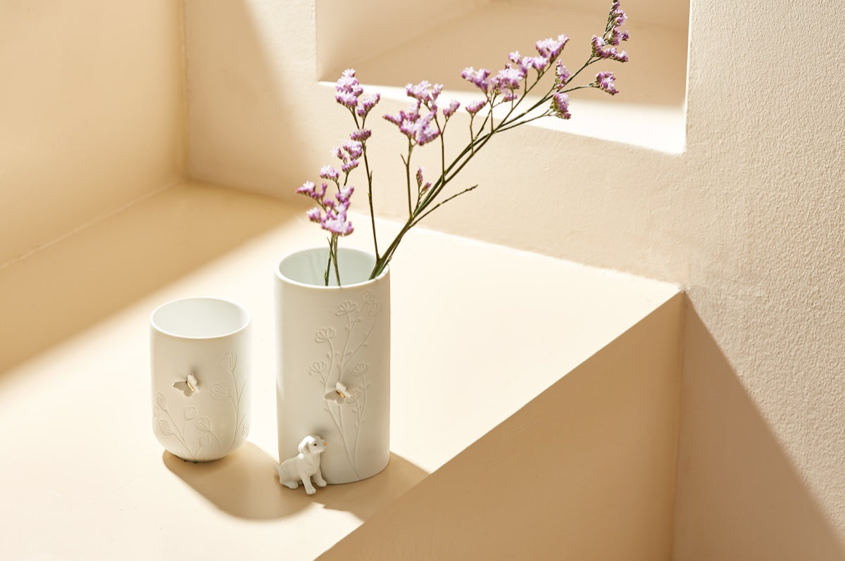 Vase porcelaine dog sitting