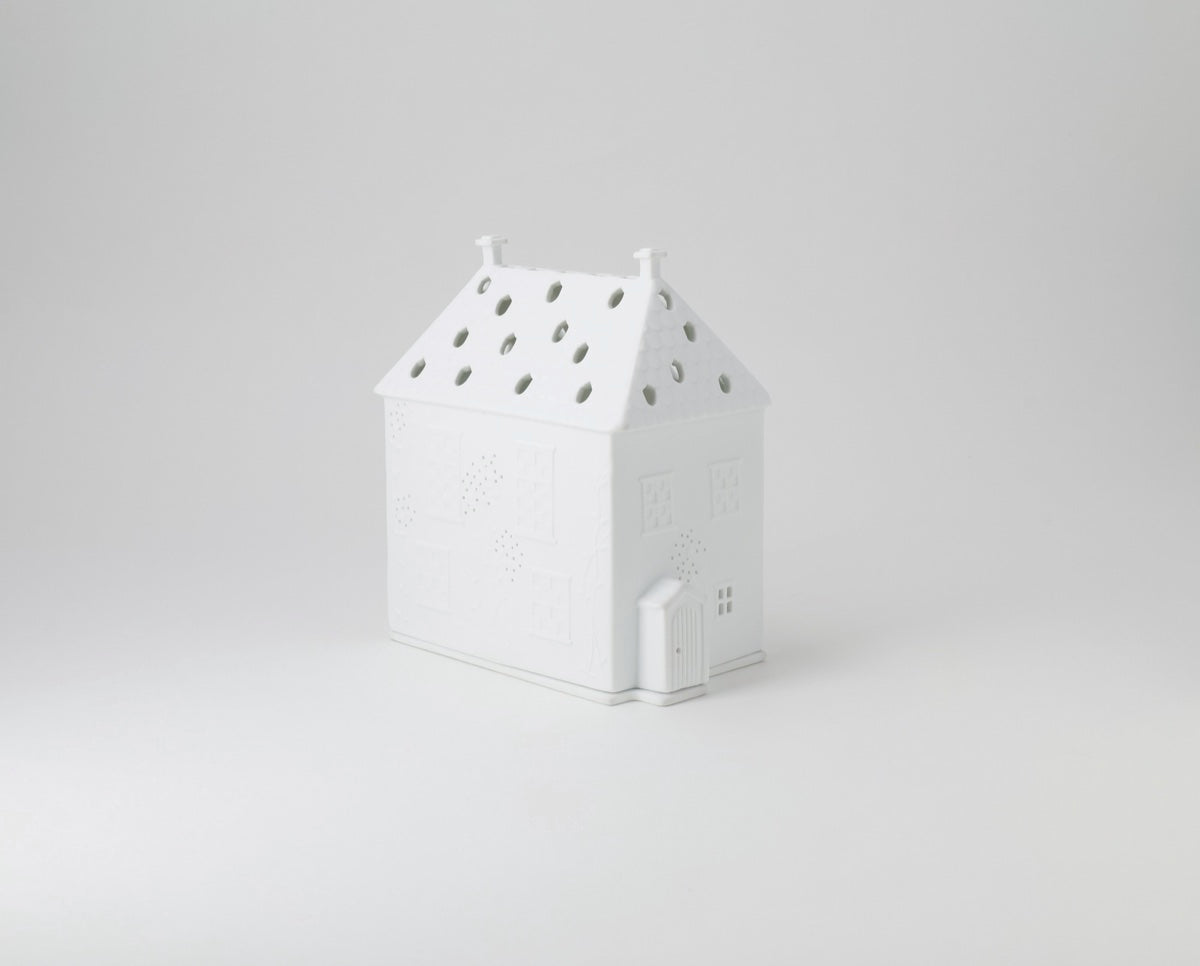 Cottage 14,8x9x16,5cm
