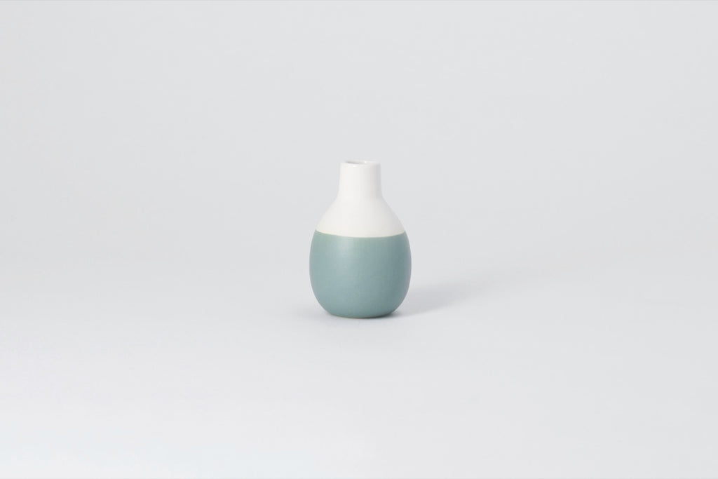 Mini bottle vases green Set 5-8,5x3,5-4,5cm