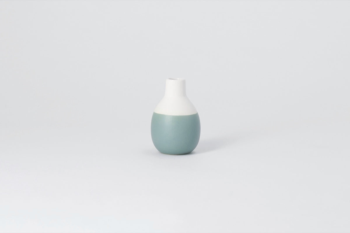 Mini bottle vases green Set 5-8,5x3,5-4,5cm