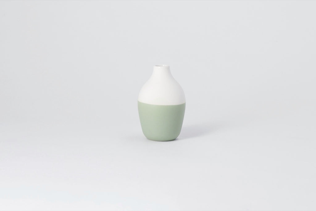 Mini bottle vases green Set 5-8,5x3,5-4,5cm