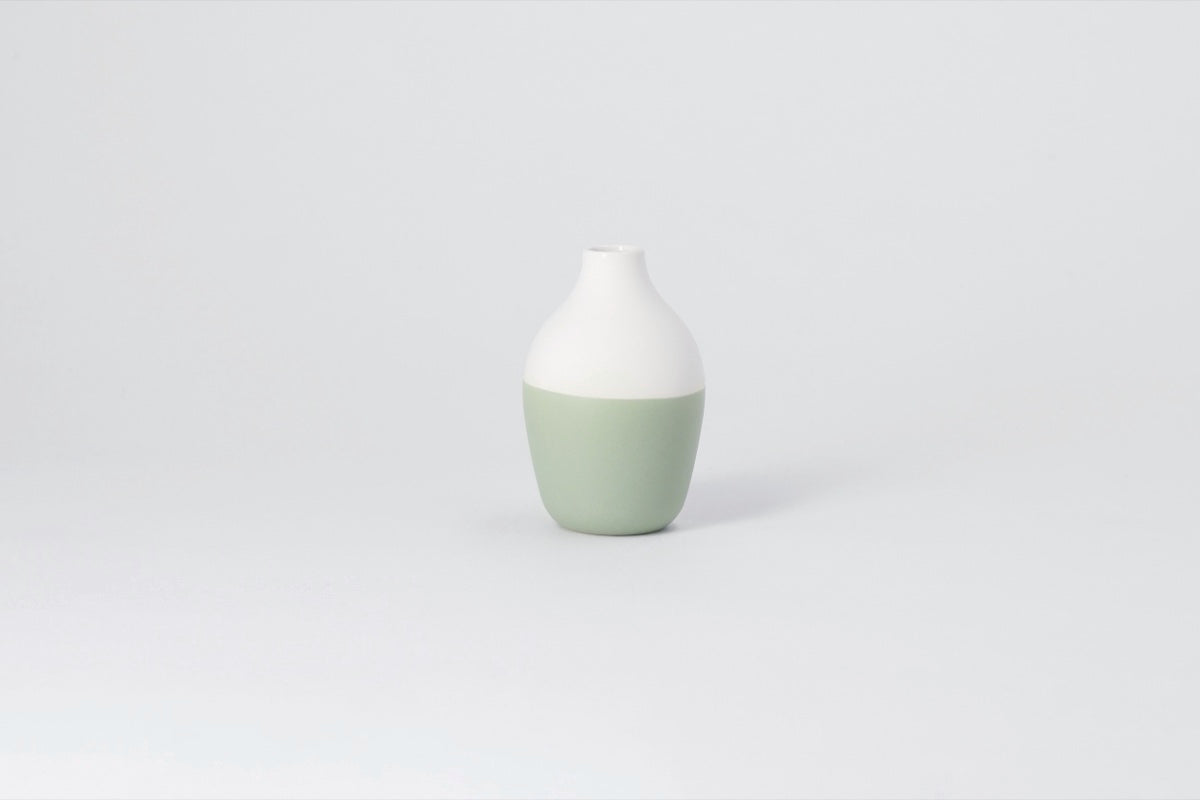 Mini bottle vases green Set 5-8,5x3,5-4,5cm