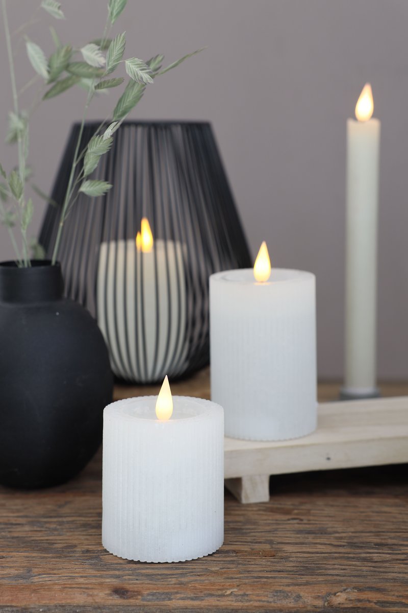 Ideas 4 Seasons LED Rustic Pillar Candle Ø7 h. 10 cm White w. timer — Ideas4Seasons