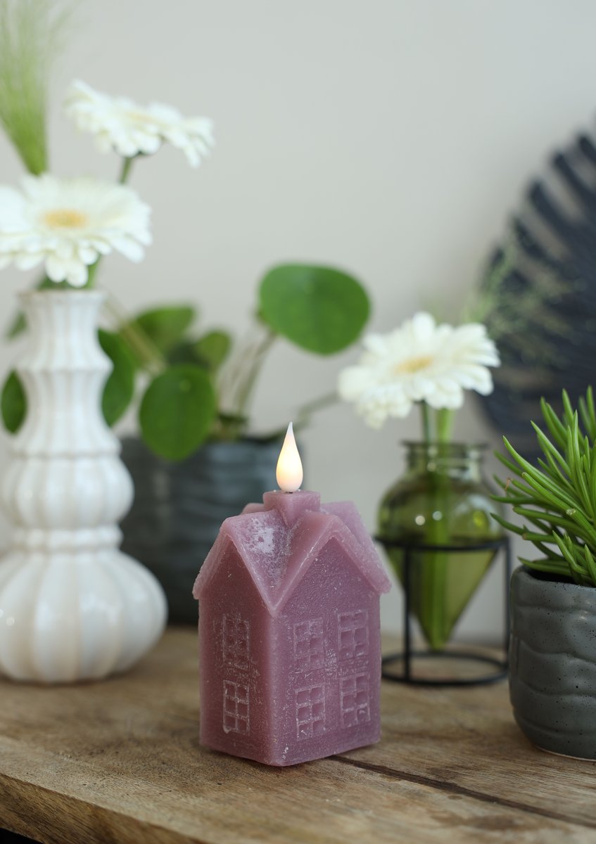 Ideas 4 Seasons LED wax house l.6,3 w.5 h.12 cm mauve — Ideas4Seasons
