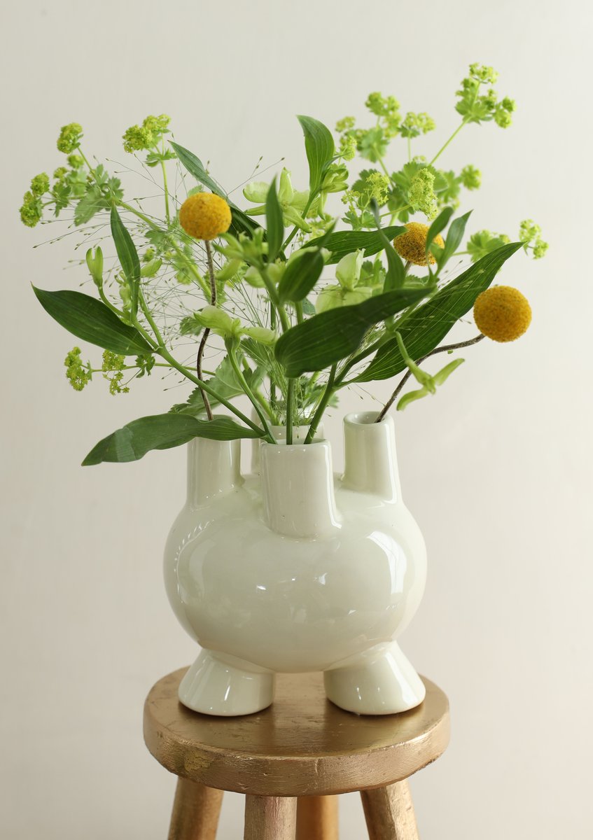 Ideas 4 Seasons Tulip vase Strollz Ø13 h.15 cm creme — Ideas4Seasons