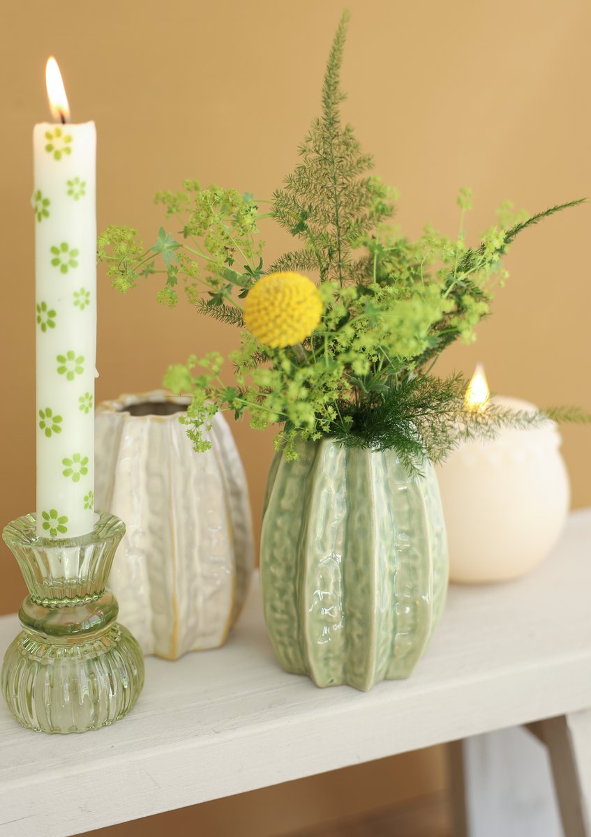 Ideas 4 Seasons Carambola Vase Ø8,5 x h.11 cm 2 ass creme/green — Ideas4Seasons