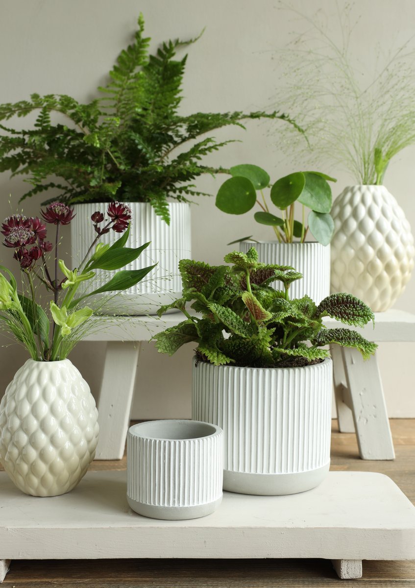Ideas 4 Seasons Pot Lines Ø12 h.10,5 cm grey — Ideas4Seasons