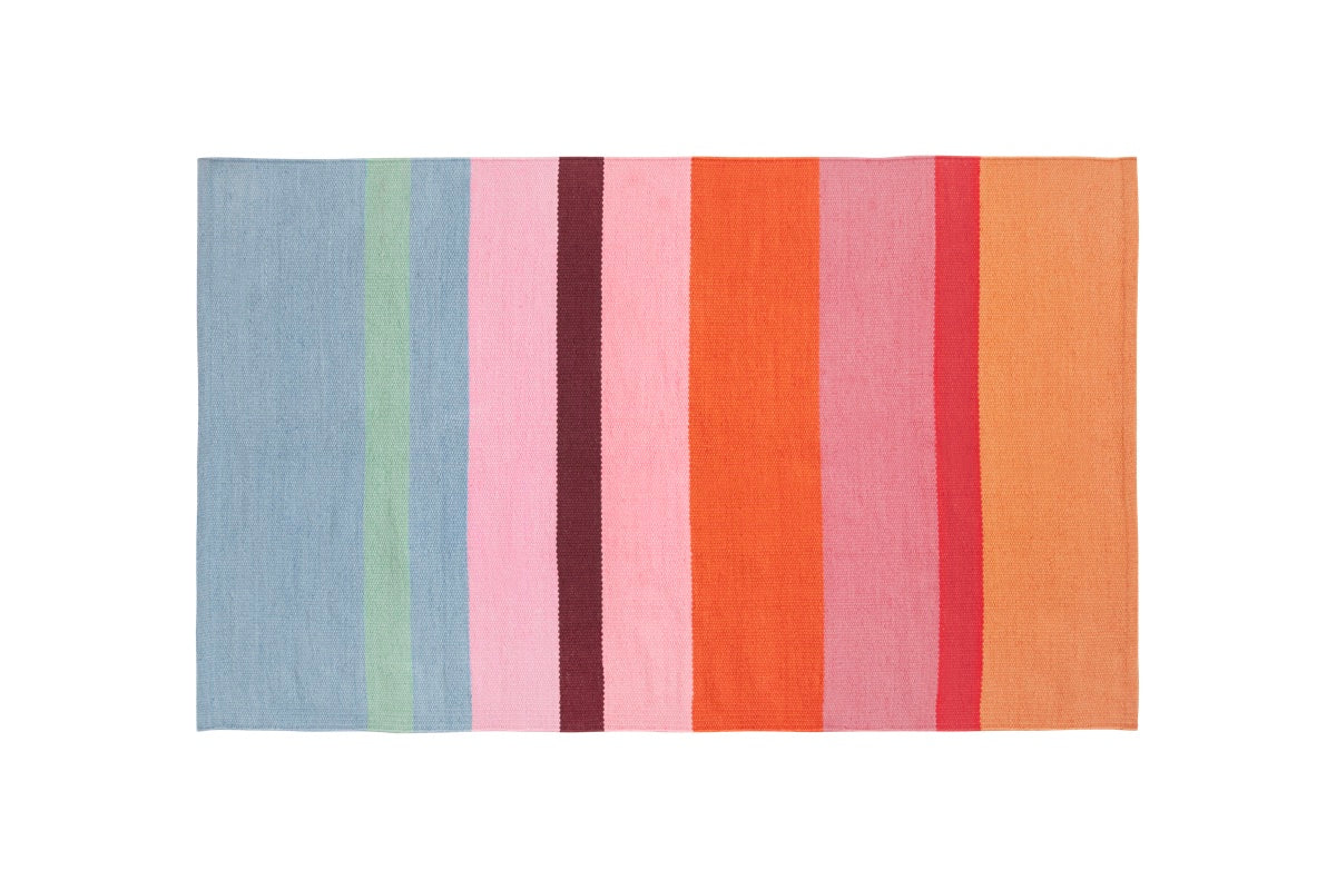 Rug for indoors & outdoors Rosa — Remember