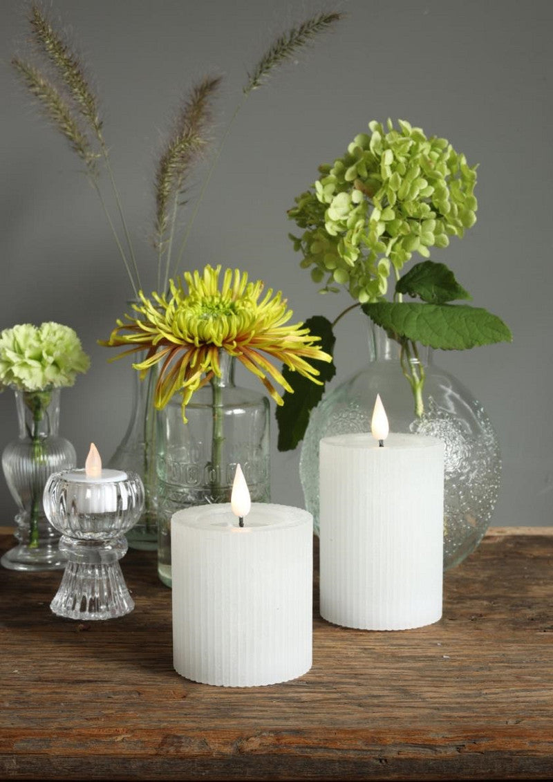 LED Rustic Pillar Candle Ø7 h. 10 cm Creme w. timer