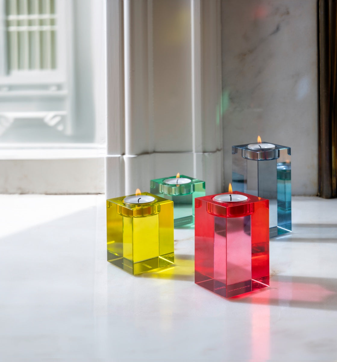 Glassblock candleholder 'Vela'