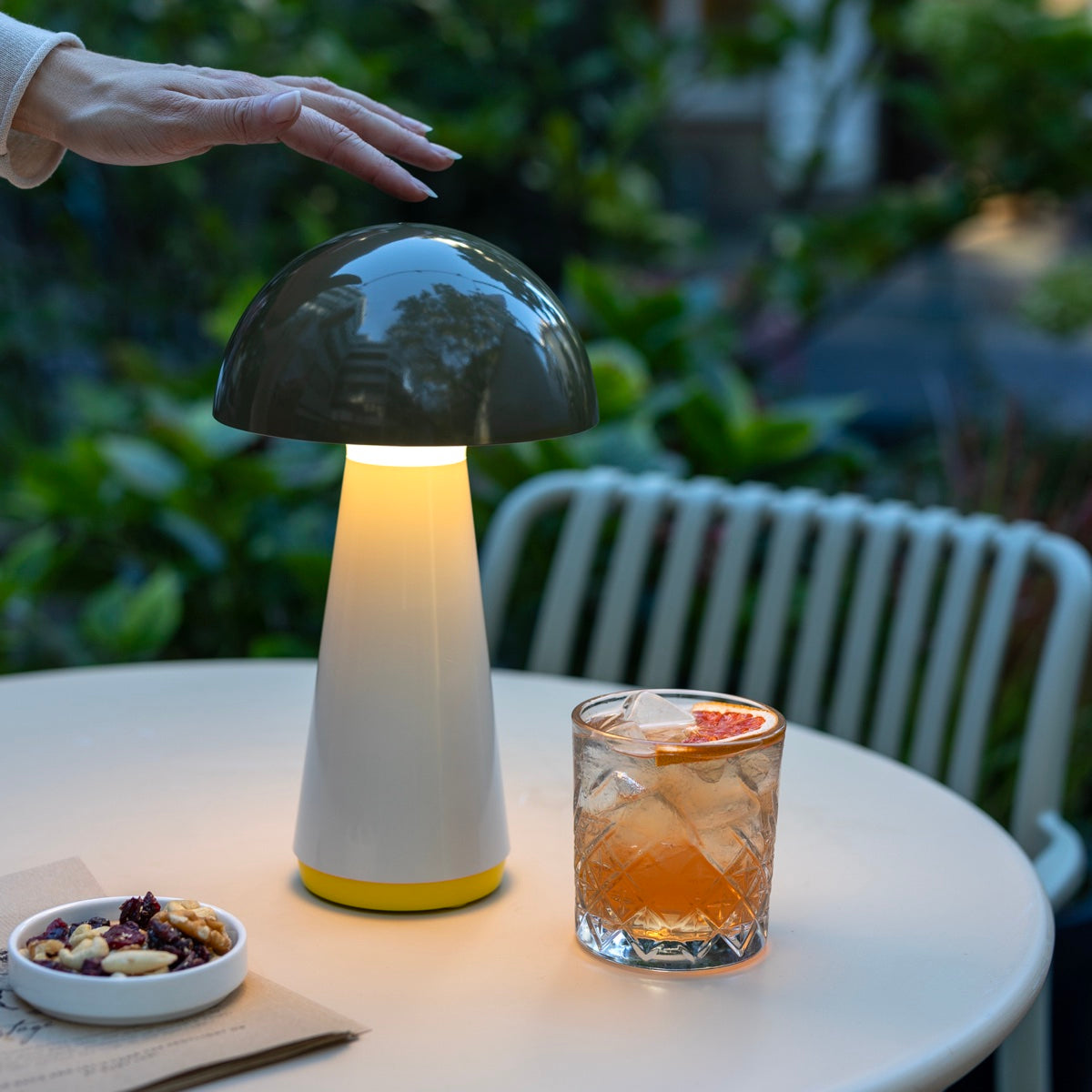 Table lamp 'Bob' olive
