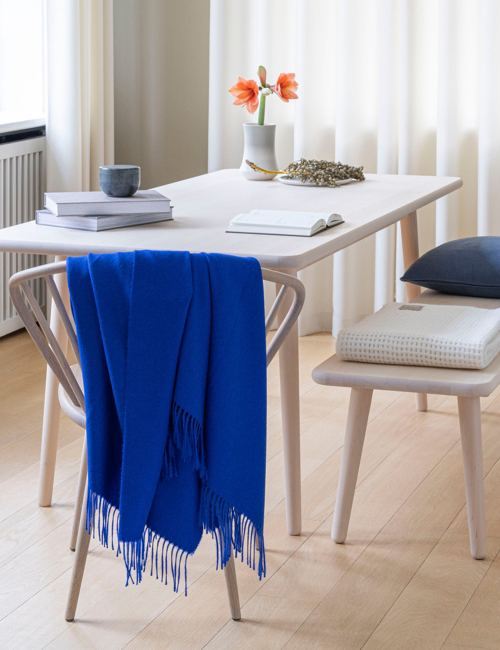 Luxury throw Grey