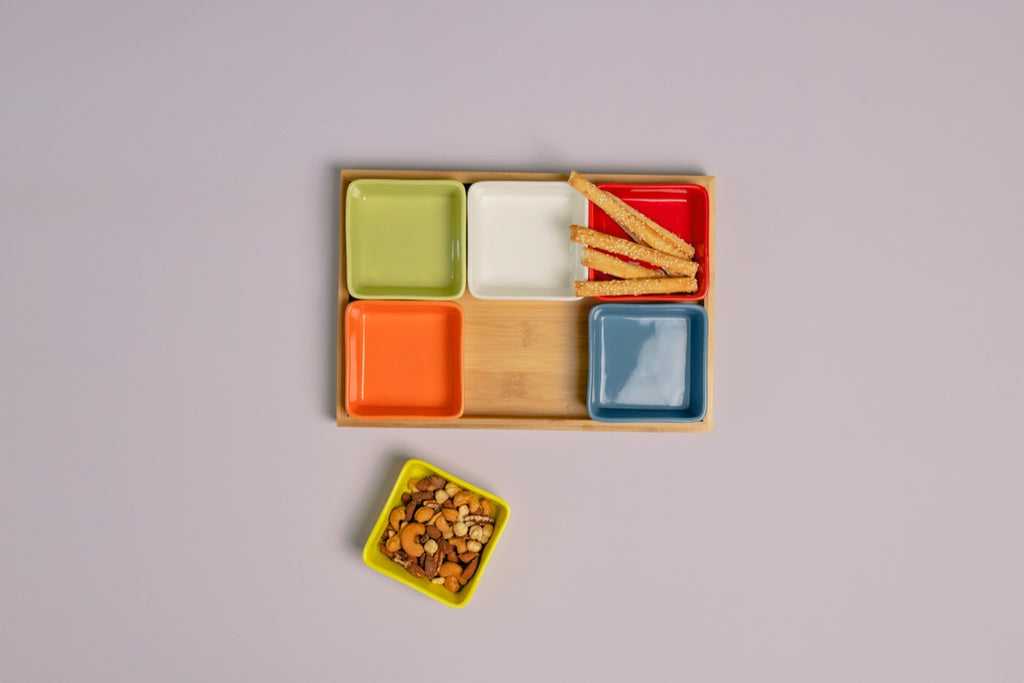 Bowl set with wooden tray no. 1, set of 7
