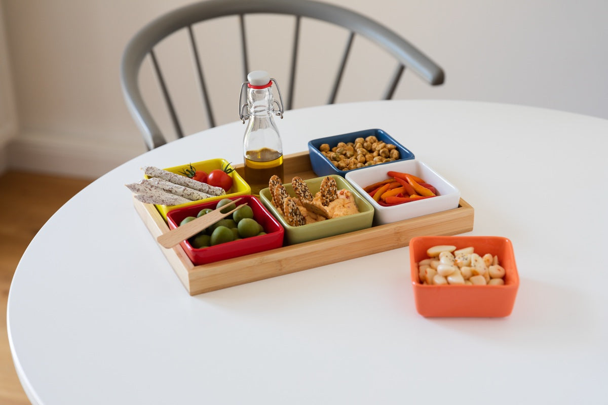 Bowl set with wooden tray no. 1, set of 7