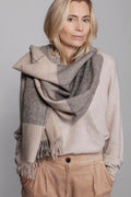 Praque scarf Camel/light grey