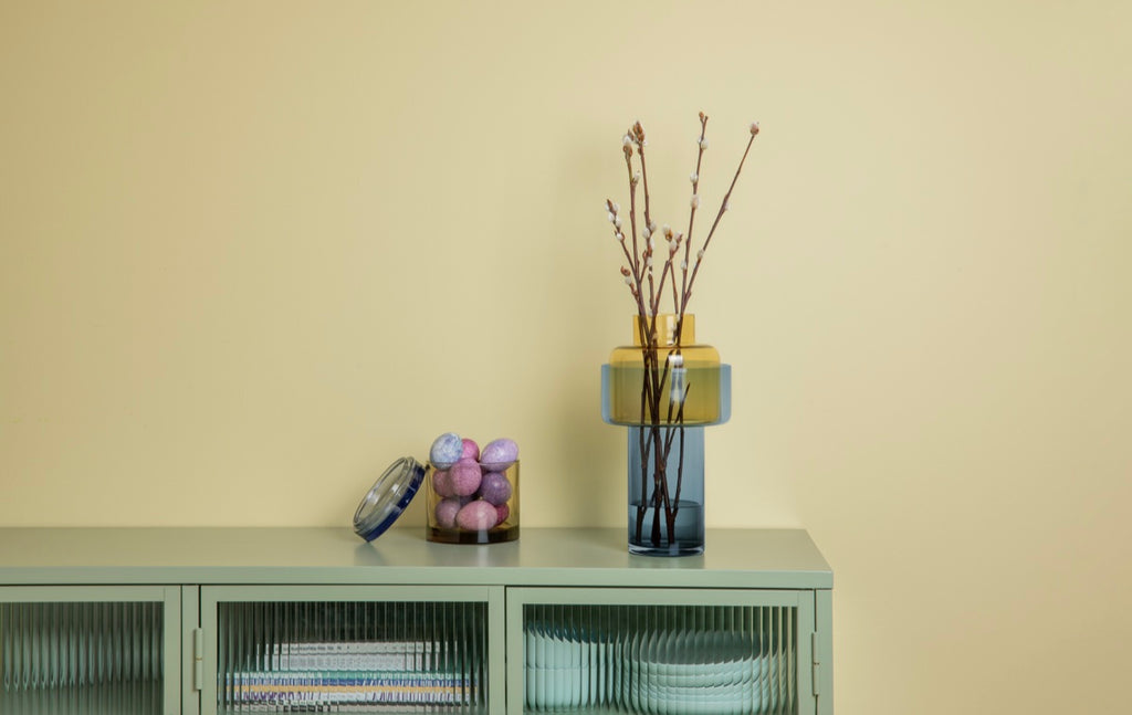 Glass vase 'Aura' amber