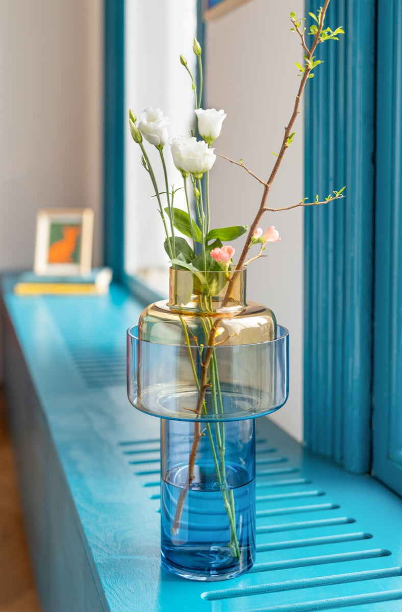 Glass vase 'Aura' amber