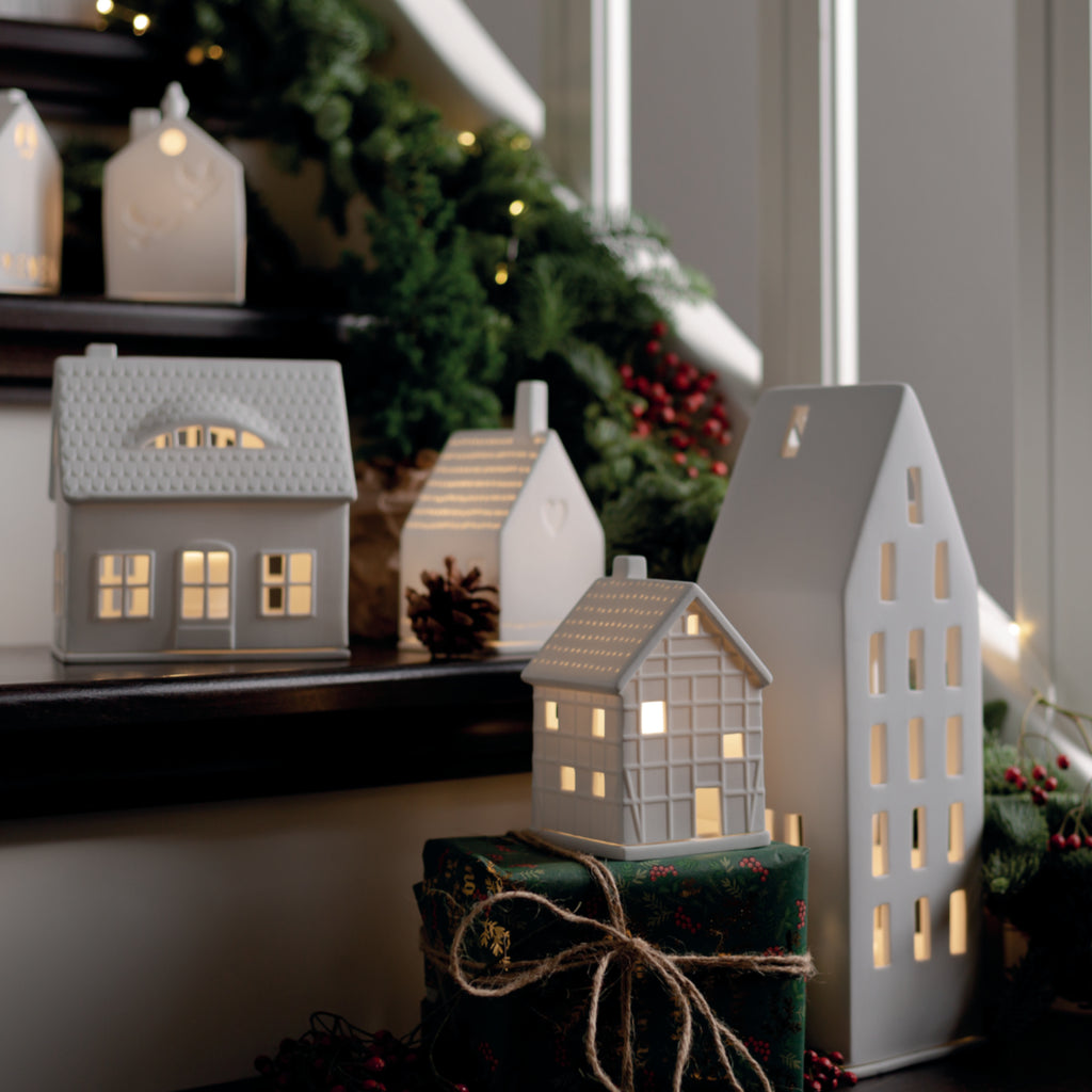 Rader Light house dormer house 12.5x10x14.5cm