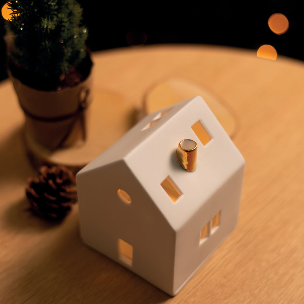 Rader Light house golden chimney 8x8x10.5cm