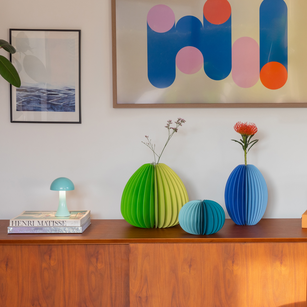 Paper vase 'Yuki' petrol