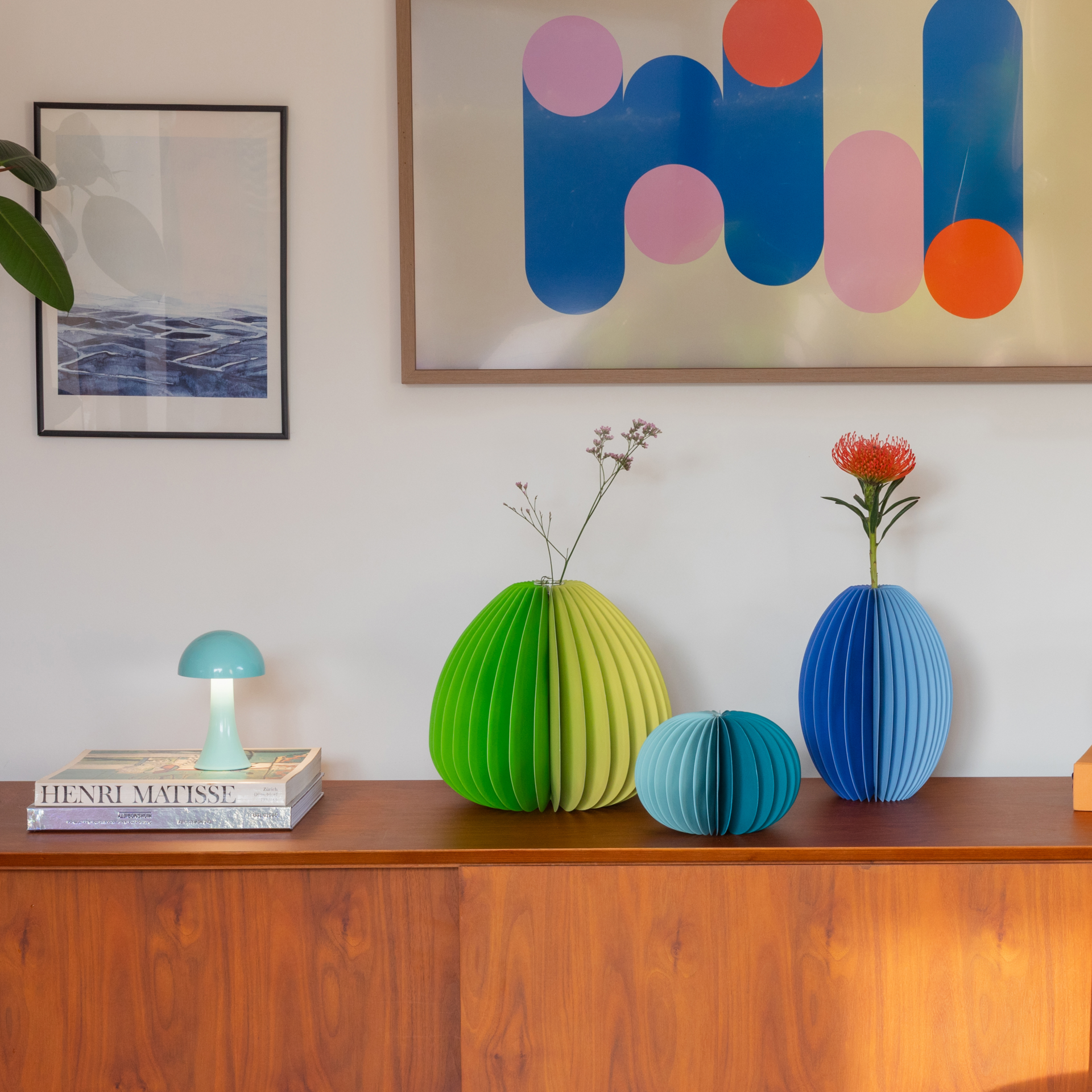 Paper vase 'Yuki' petrol