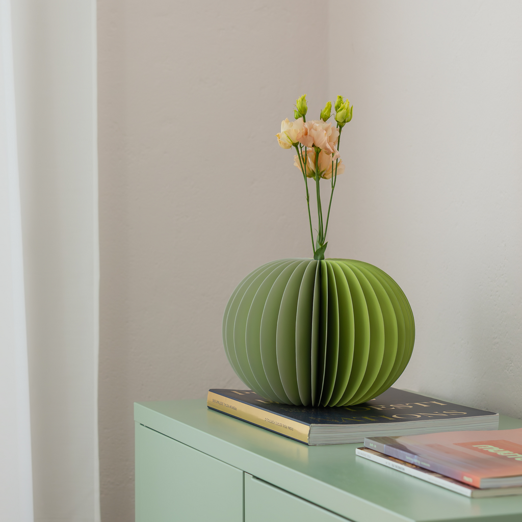 Paper vase 'Yuki' sage