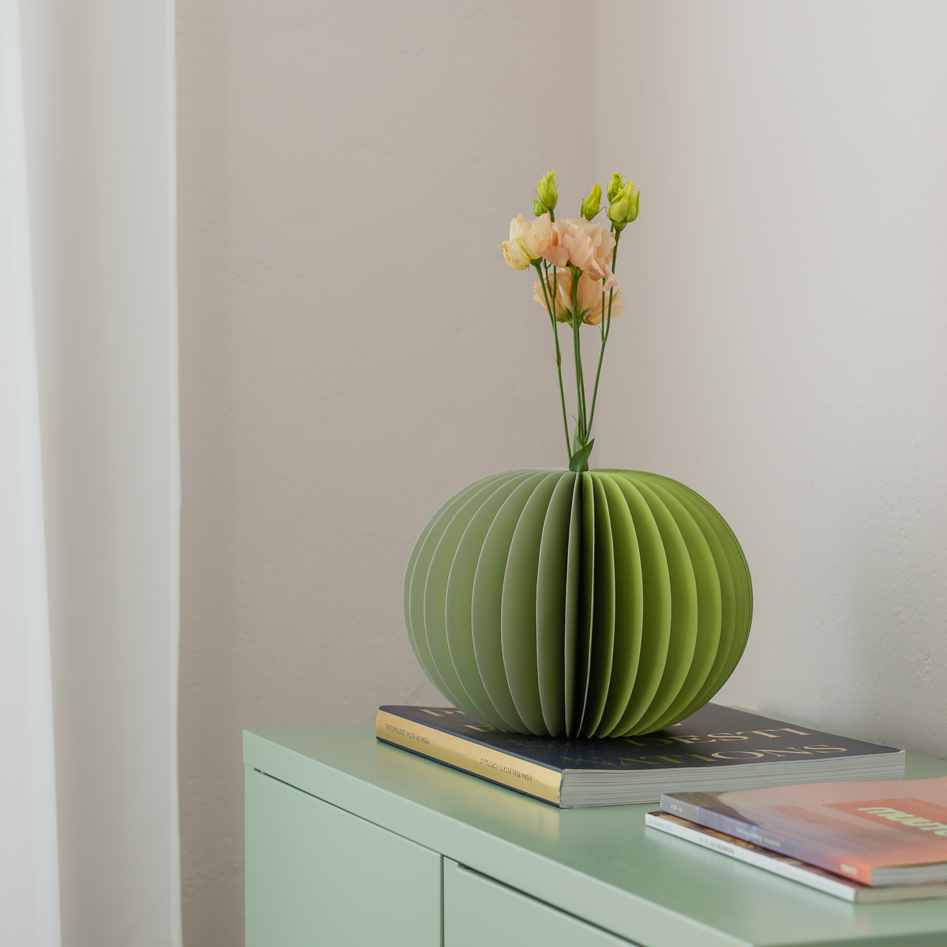Paper vase 'Yuki' sage