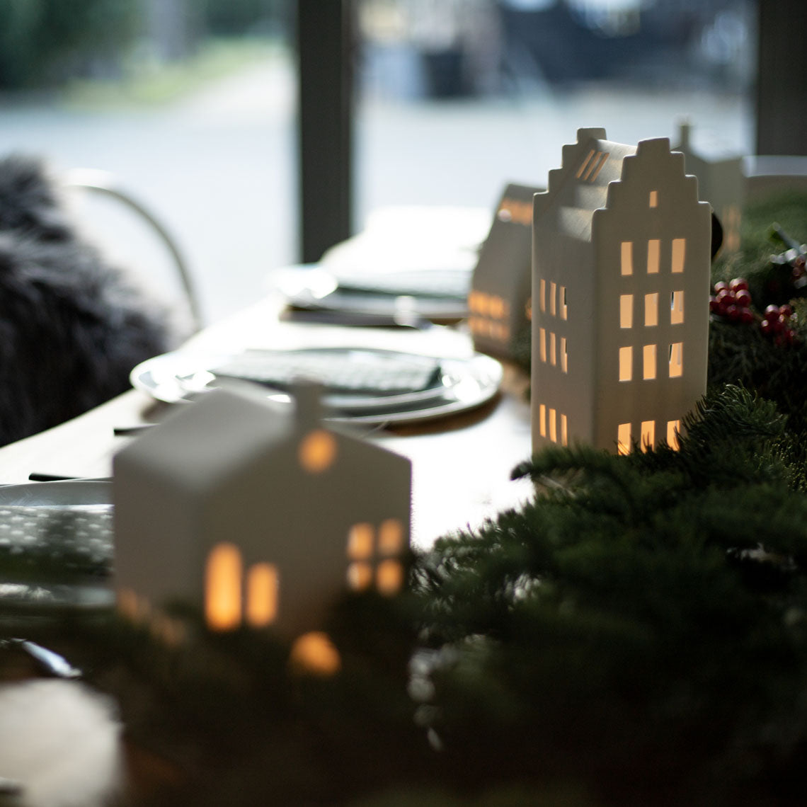 Rader Light house- Gable house 7.5x9x20cm